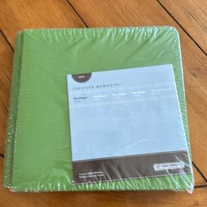 Creative Memories 8x8 flex hinged album